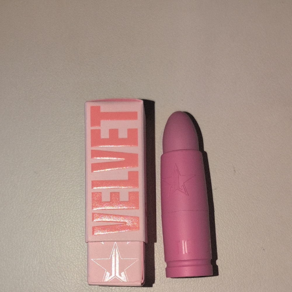 Jeffree Star Velvet Matte Grave Digger Lipstick - New